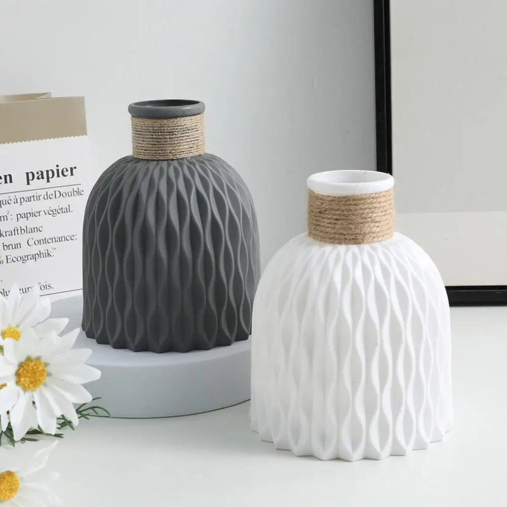 Elegant Rope Plastic Vase